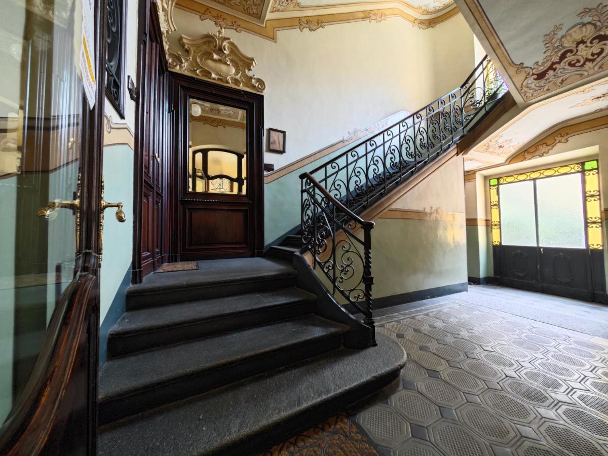 Appartement Hostdomus - Casa Liberty Turin